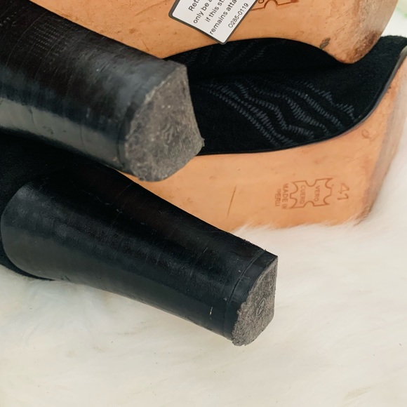 Ulla Johnson Black Aggie Embroidered Boots - Picture 8 of 11